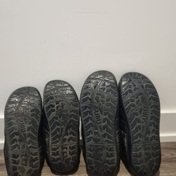 Subu F Line Black Slippers - Picture 5 of 5